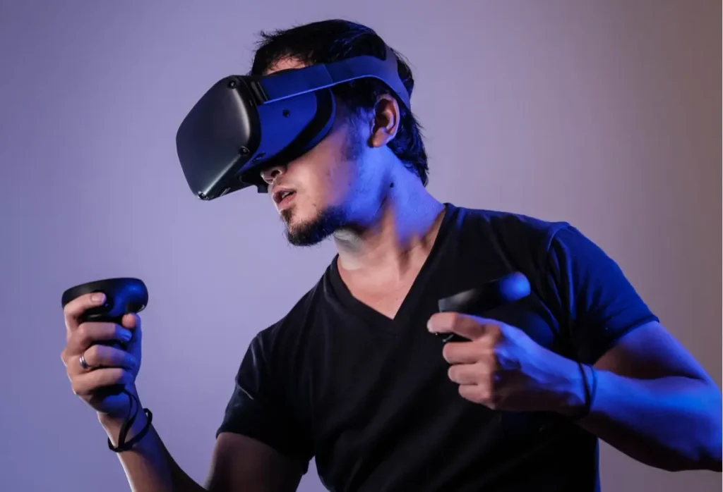 The Metaverse Boom: How Brands Are Joining Forces While Apple Watches from the Sidelines
